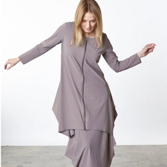 Bryn Walker Jersey Tunic Jacket Womens Small Beige Full Zip Lagenlook NWT - Picture 1 of 16